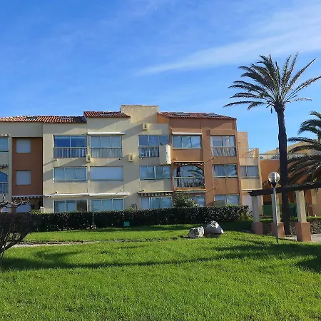 Apartment Les Marines D'aryana By Interhome